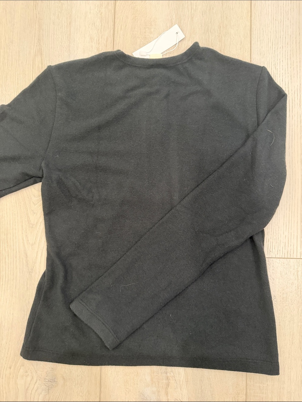 Nwt Teayou Black Button Front Cardigan Top Size Medium Made In Canada — image 3 of 3